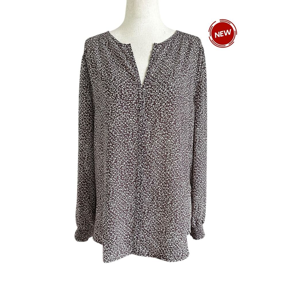 Monday Fun Purple Ivory Amiyah Stitch Fix Floral Blouse Women Medium NWT | 70-10